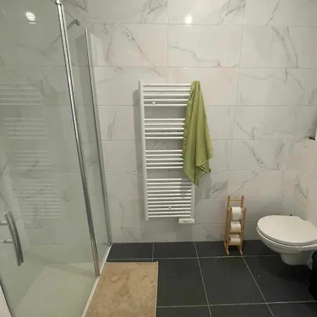 New & Serene Ii 1 Bedroom Near La Defense Paris Parking And Fibre * Suresnes