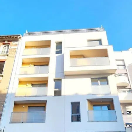 Apartment New & Serene Ii 1 Bedroom Near La Defense Paris Parking And Fibre Suresnes